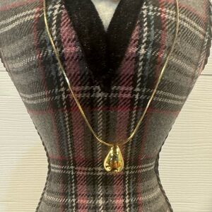 NWOT 14k gold plated necklace